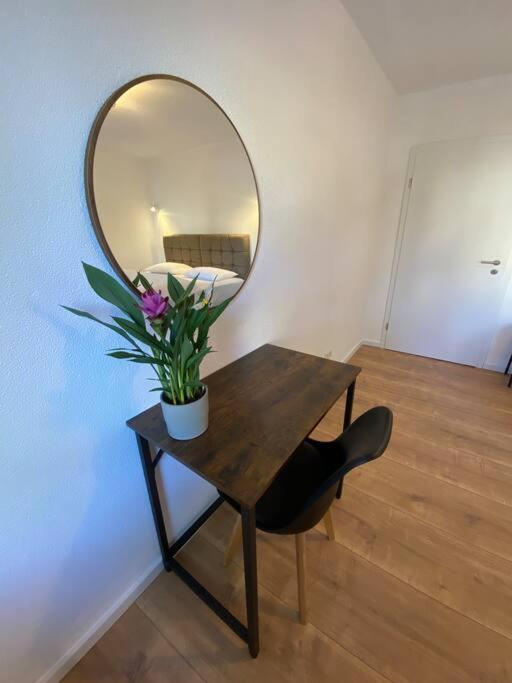 Nisay Home - 3 Room Apartment - A1 Людвігсбург Екстер'єр фото
